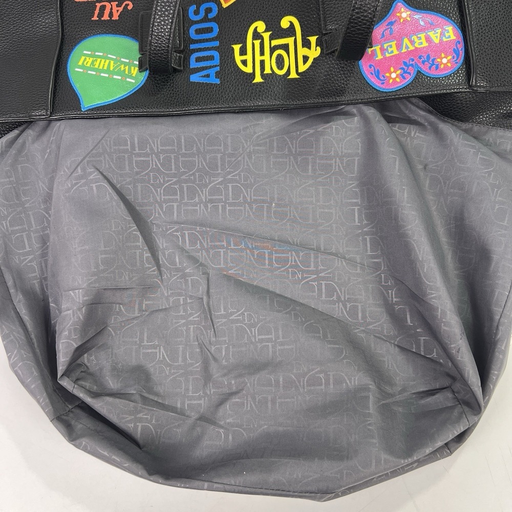 Disney Parks+Danielle Nicole It's A Small World Exit Tote Bag "Goodbyes" Black * - Picture 10 of 16